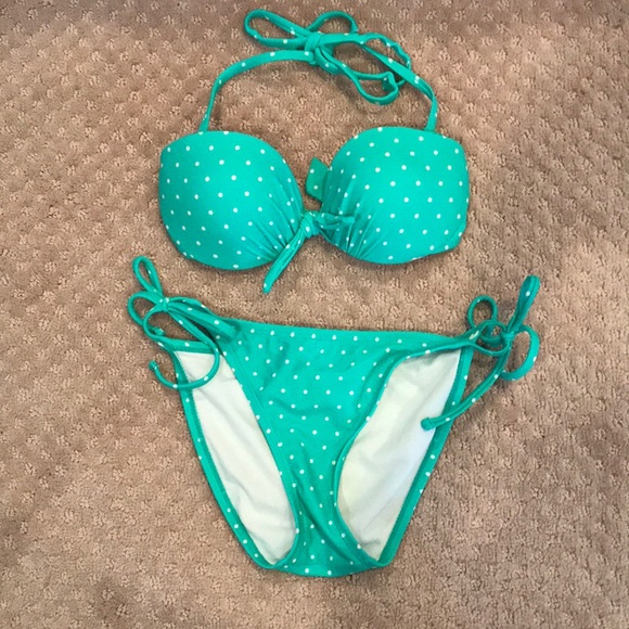 Polka Dot Bikini - Picture 1 of 1